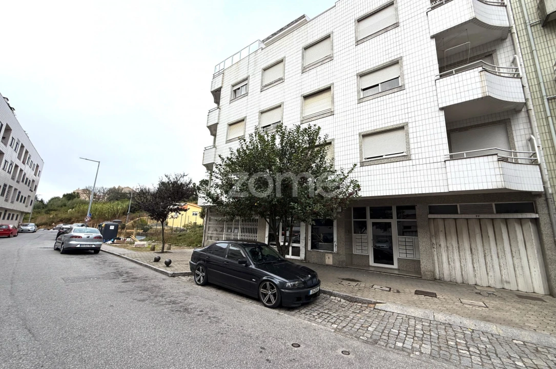 Apartamento T1 para Venda em Mafamude e Vilar do Paraíso Foto 2