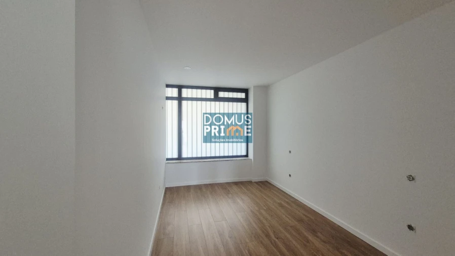Apartamento T2 para Venda em Braga (São José de São Lázaro e São João do Souto) Foto 2