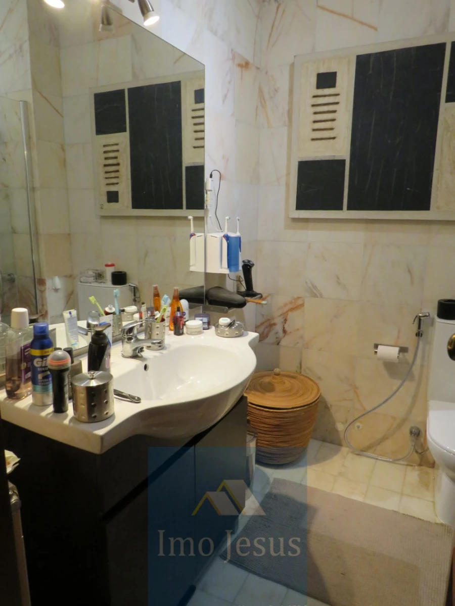 Moradia T5 para Venda em Mafamude e Vilar do Paraíso Foto 18