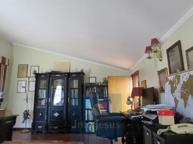 Moradia T5 para Venda em Mafamude e Vilar do Paraíso Foto 8