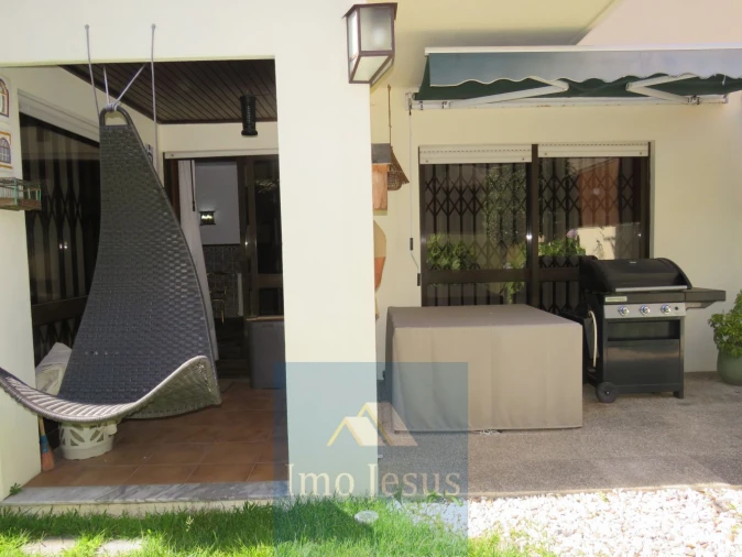 Moradia T5 para Venda em Mafamude e Vilar do Paraíso Foto 57