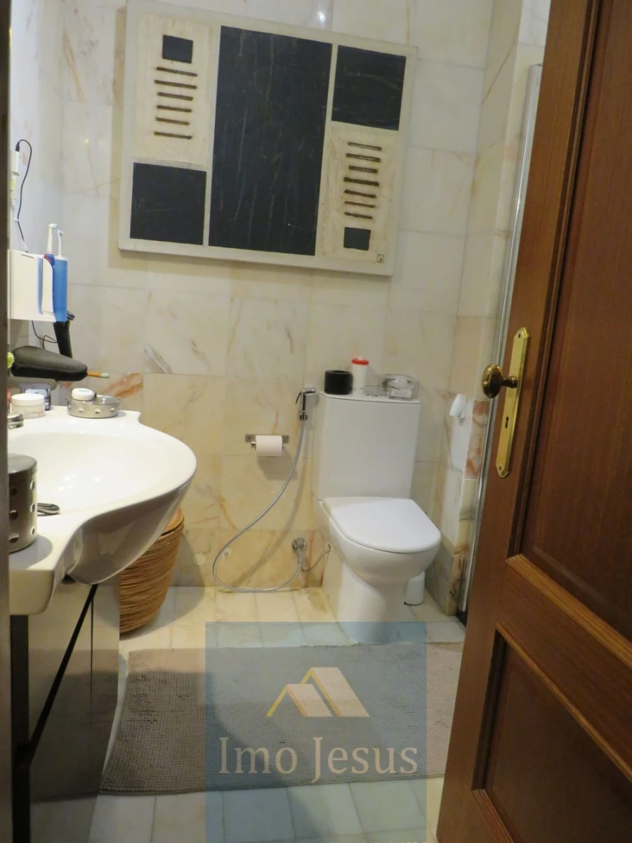 Moradia T5 para Venda em Mafamude e Vilar do Paraíso Foto 19