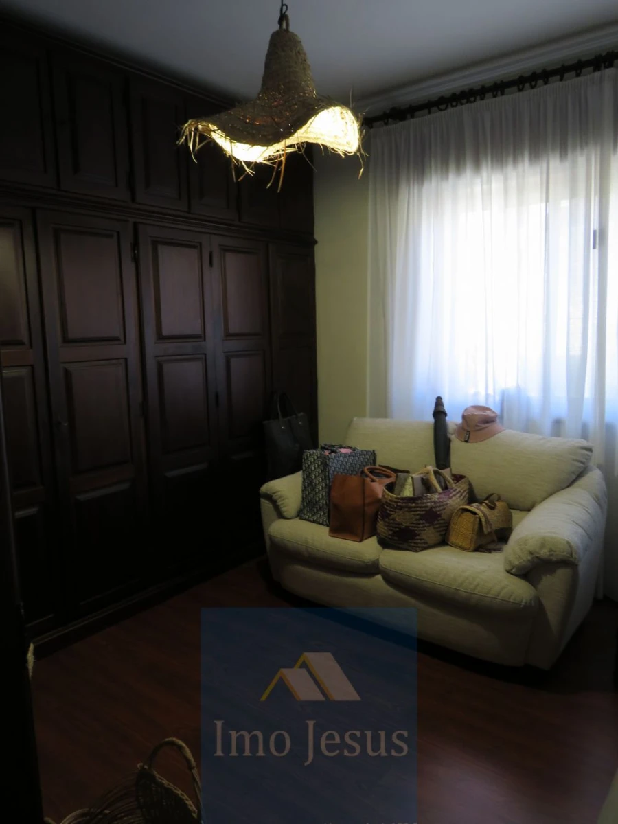 Moradia T5 para Venda em Mafamude e Vilar do Paraíso Foto 14