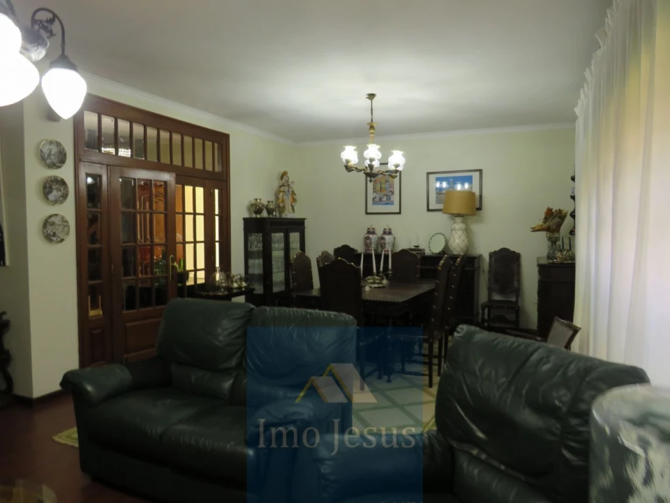 Moradia T5 para Venda em Mafamude e Vilar do Paraíso Foto 30