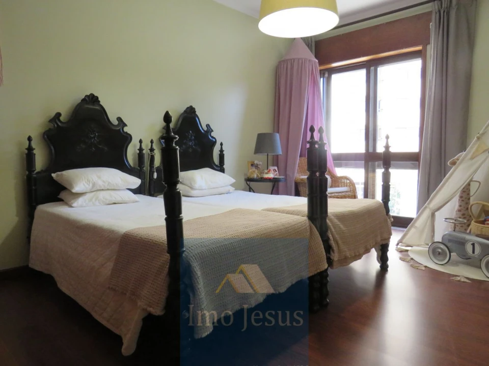 Moradia T5 para Venda em Mafamude e Vilar do Paraíso Foto 20