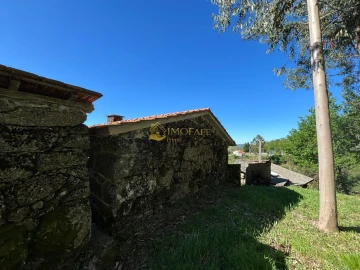 Moradia T2 para Venda em Aboim, Felgueiras, Gontim e Pedraído