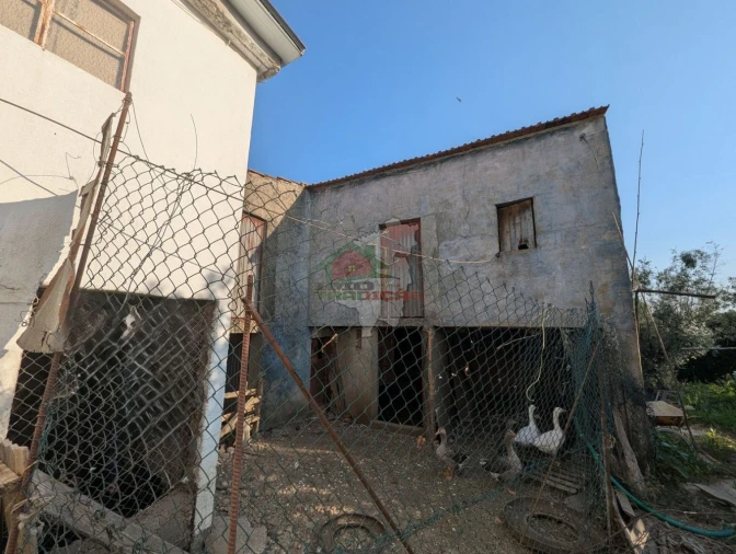 Moradia T4 para Venda em São João do Peso Foto 25