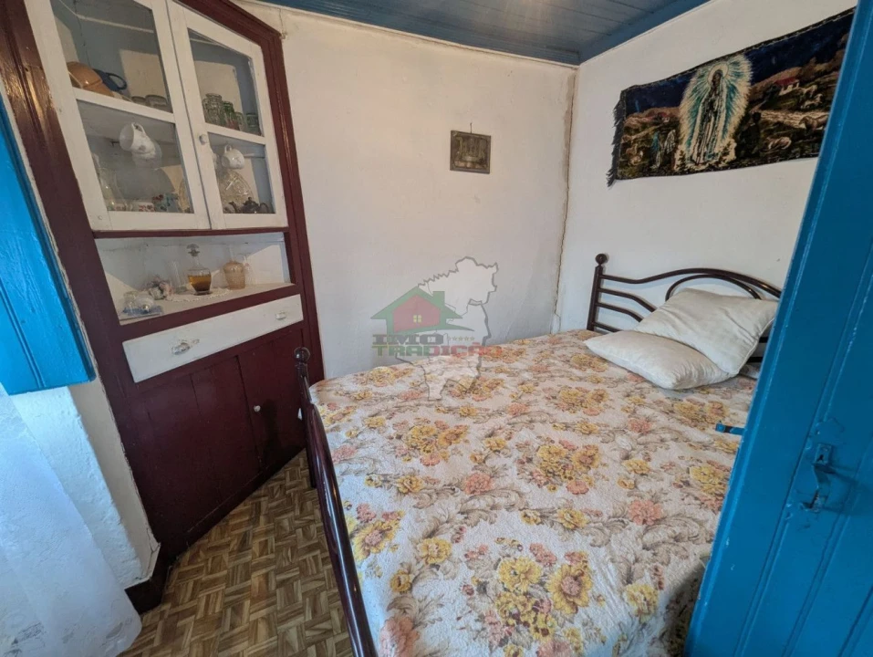 Moradia T4 para Venda em São João do Peso Foto 5