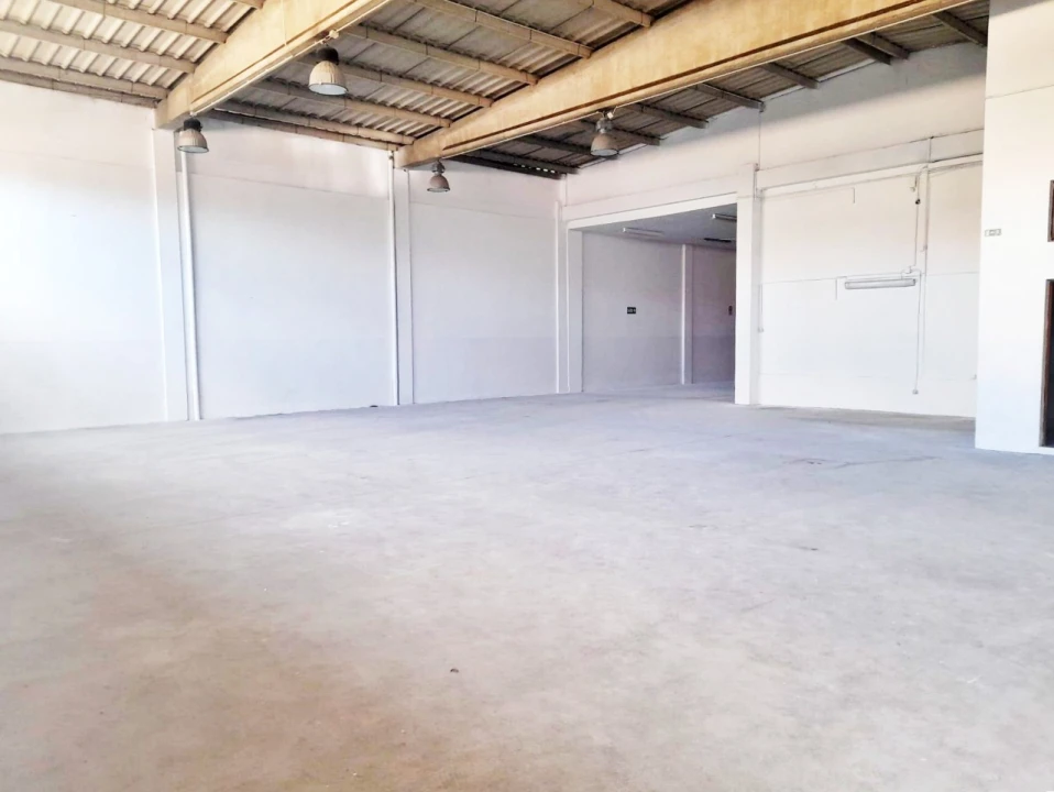 Armazém para Arrendamento em Matosinhos e Leça da Palmeira Foto 1