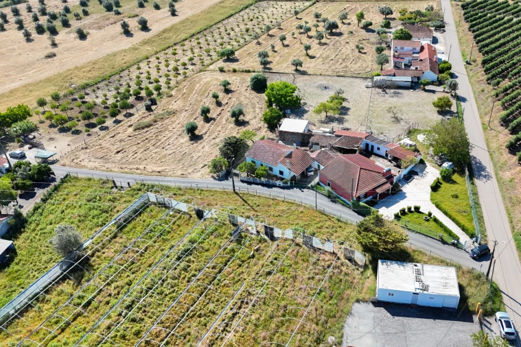Quinta T2 para Venda em Casével e Vaqueiros Foto 3