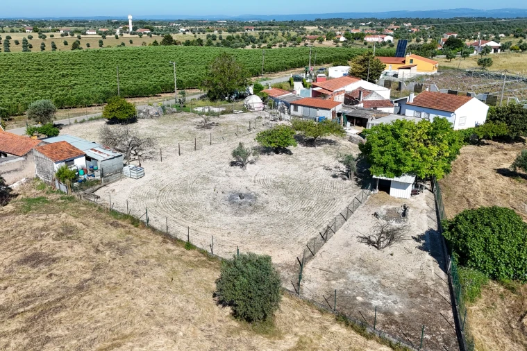 Quinta T2 para Venda em Casével e Vaqueiros Foto 7