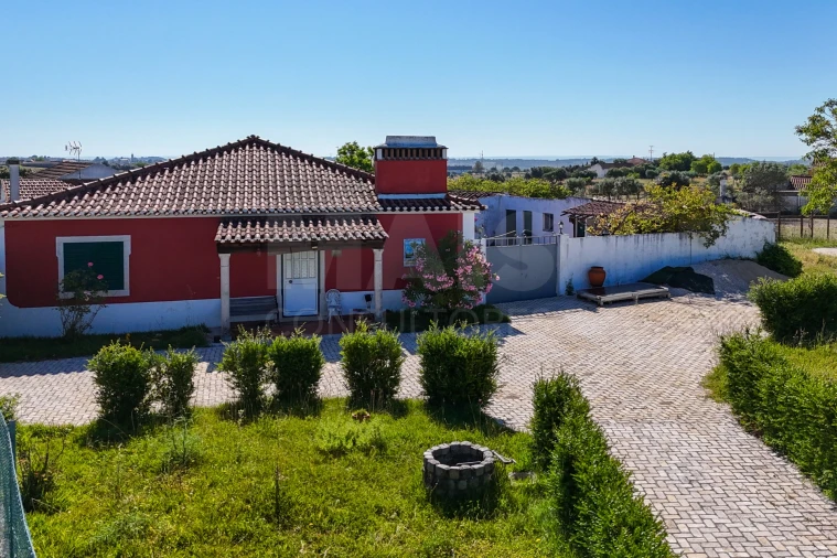 Quinta T2 para Venda em Casével e Vaqueiros Foto 4