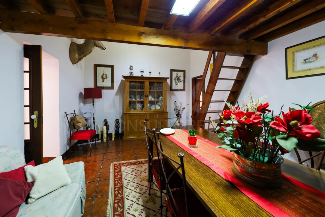 Quinta T2 para Venda em Casével e Vaqueiros Foto 9