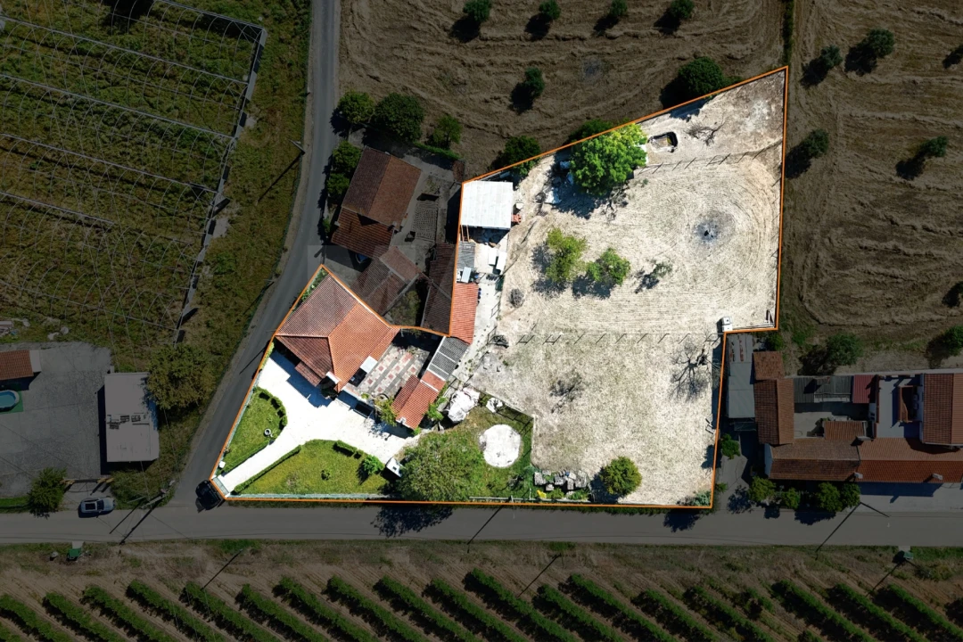 Quinta T2 para Venda em Casével e Vaqueiros Foto 1