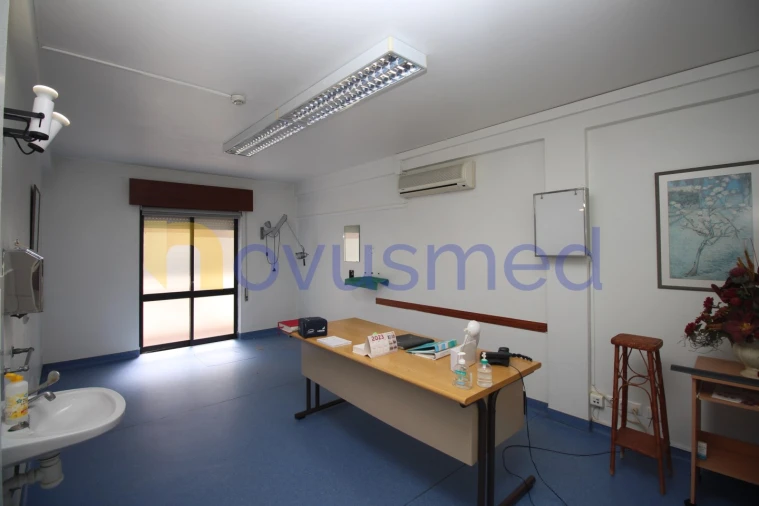 Apartamento T3 para Venda em São Bartolomeu de Messines Foto 8