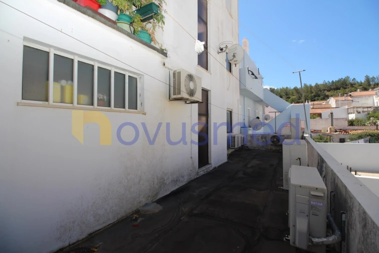 Apartamento T3 para Venda em São Bartolomeu de Messines Foto 34