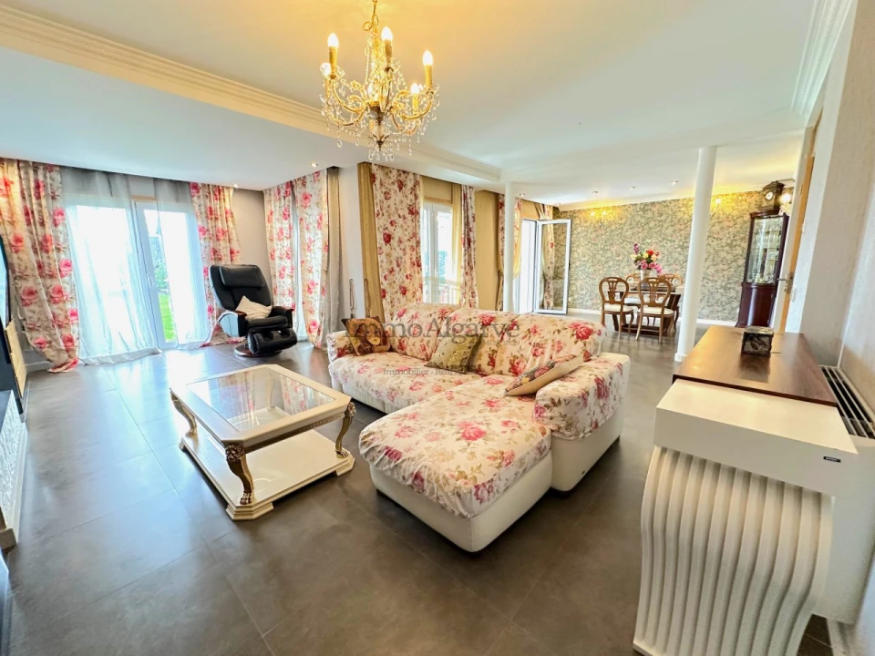 Moradia T3 para Venda em Quarteira Foto 14