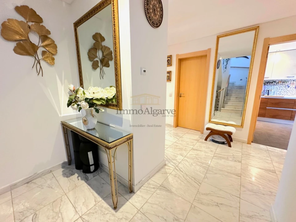 Moradia T3 para Venda em Quarteira Foto 35