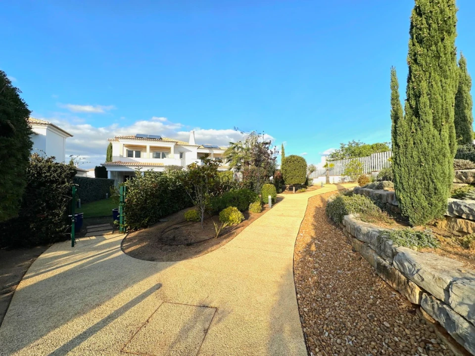 Moradia T3 para Venda em Quarteira Foto 50