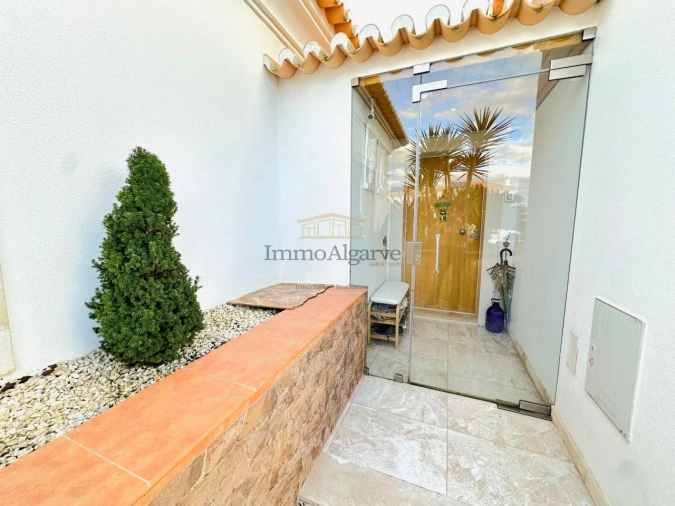 Moradia T3 para Venda em Quarteira Foto 6