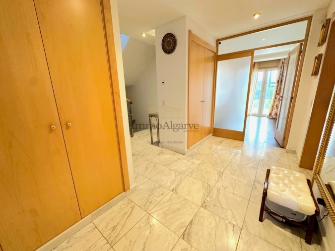 Moradia T3 para Venda em Quarteira Foto 11