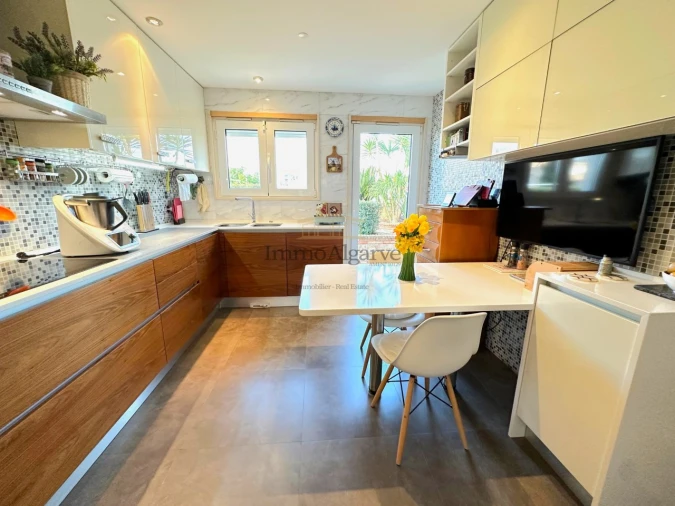 Moradia T3 para Venda em Quarteira Foto 30