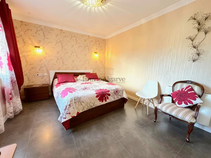 Moradia T3 para Venda em Quarteira Foto 31