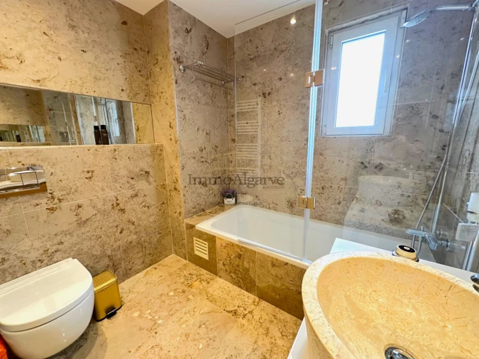 Moradia T3 para Venda em Quarteira Foto 42