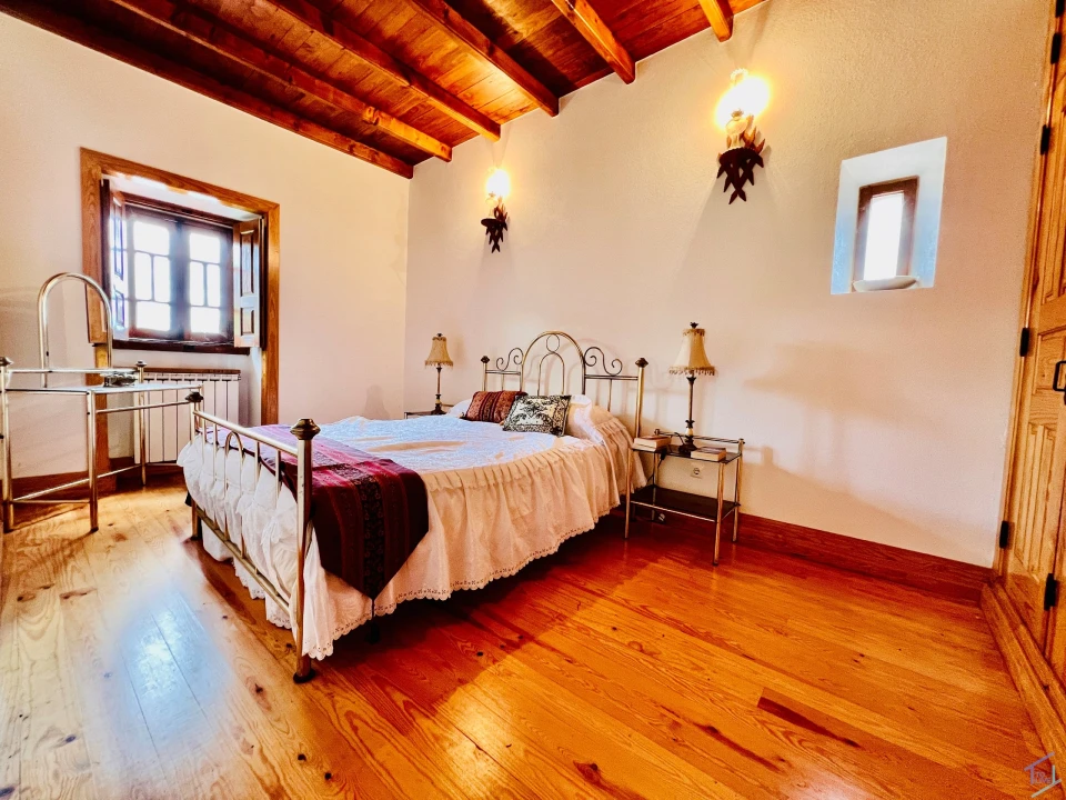 Moradia T4 para Venda em Alvaiázere Foto 8