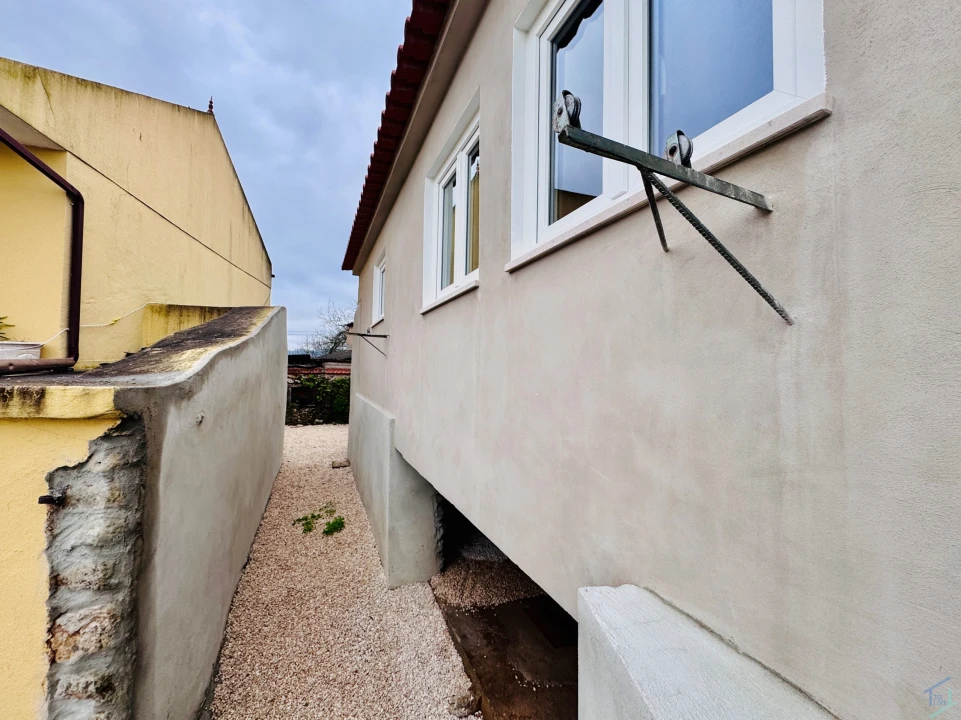 Moradia T3 para Venda em Alvaiázere Foto 12