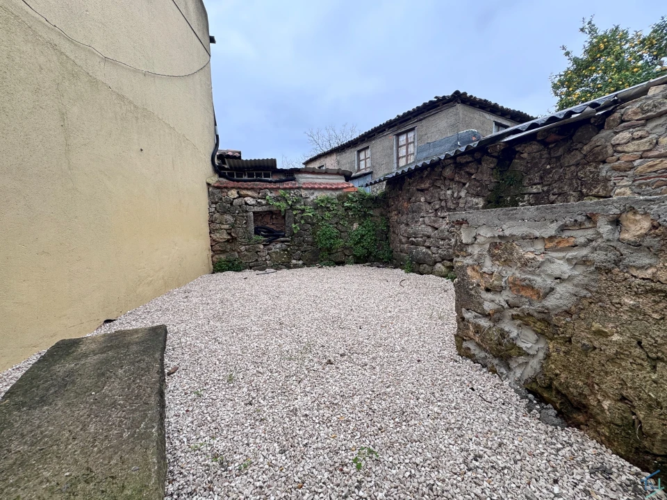 Moradia T3 para Venda em Alvaiázere Foto 8