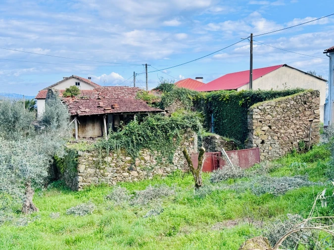 Moradia T2 para Venda em Arega Foto 2