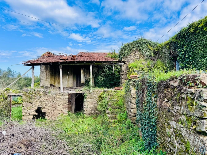 Moradia T2 para Venda em Arega Foto 4