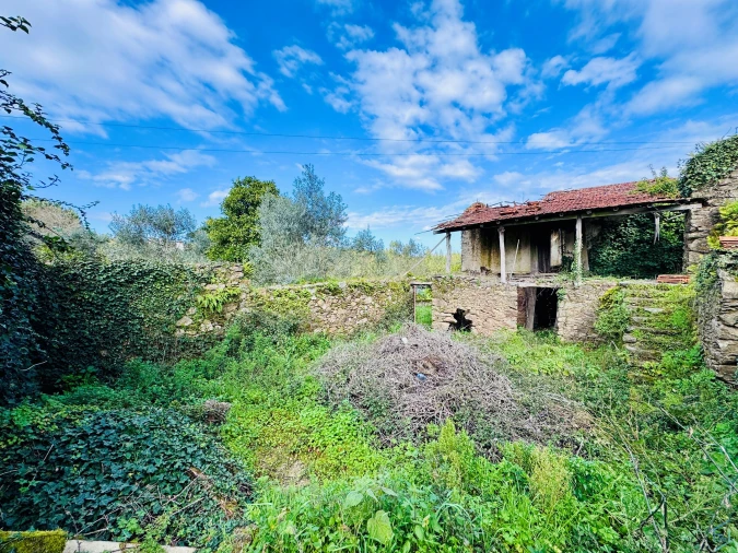 Moradia T2 para Venda em Arega Foto 1