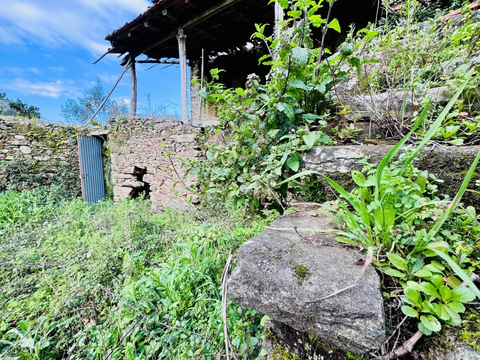 Moradia T2 para Venda em Arega Foto 7