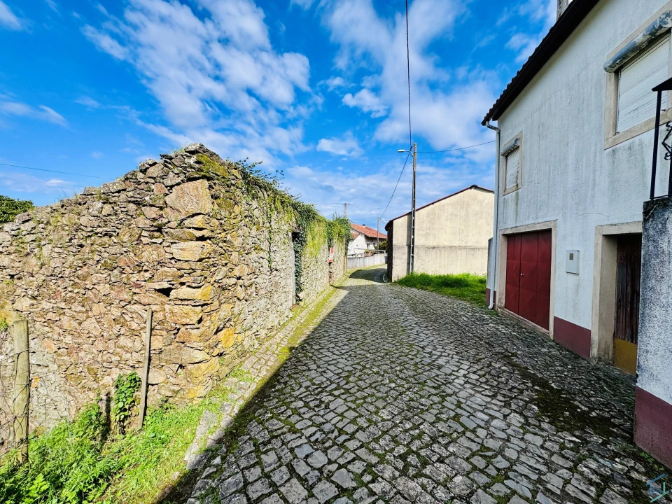 Moradia T2 para Venda em Arega Foto 19