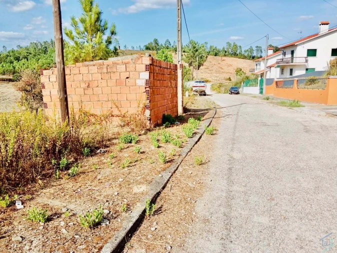 Terreno para Venda em São Pedro de Tomar Foto 10