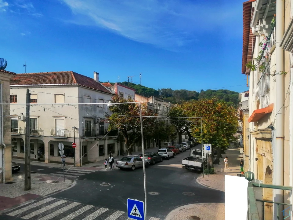 Apartamento T2 para Venda em São Pedro de Tomar Foto 1