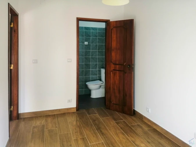 Apartamento T2 para Venda em São Pedro de Tomar Foto 15