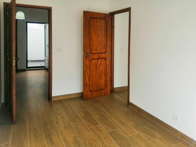 Apartamento T2 para Venda em São Pedro de Tomar Foto 12