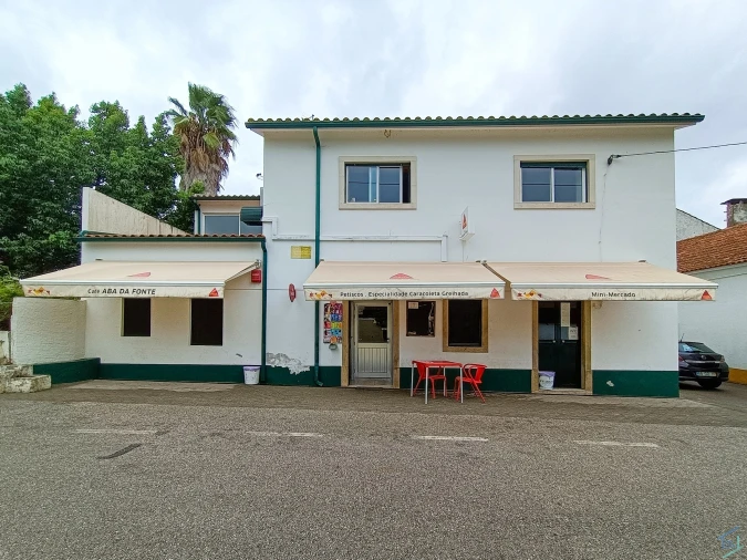 Moradia T3 para Venda em Areias e Pias Foto 3