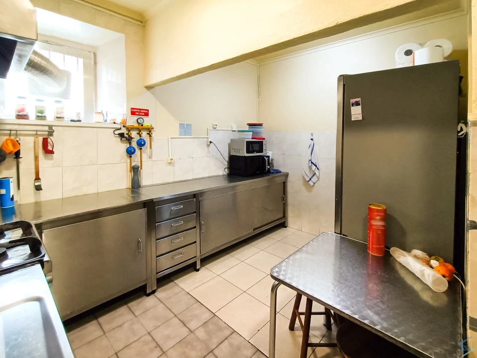 Moradia T3 para Venda em Areias e Pias Foto 20