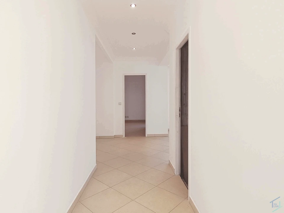 Moradia T4 para Venda em Além da Ribeira e Pedreira Foto 32