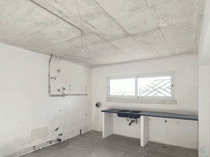 Moradia T4 para Venda em Além da Ribeira e Pedreira Foto 46