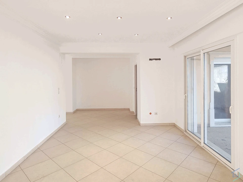 Moradia T4 para Venda em Além da Ribeira e Pedreira Foto 36