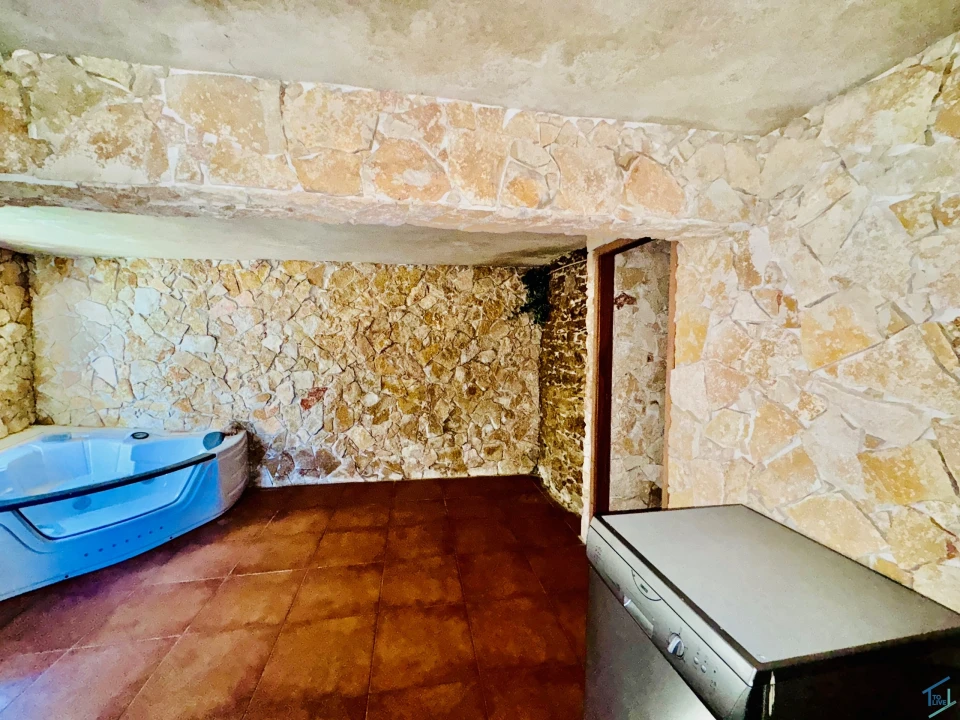 Moradia T5 para Venda em Areias e Pias Foto 8