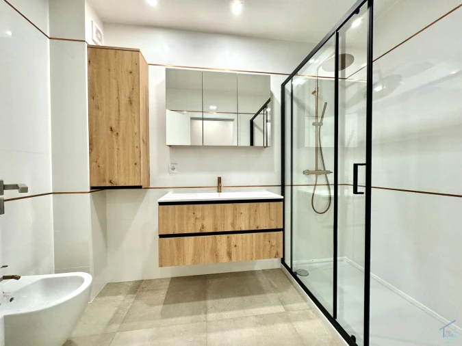 Apartamento T4 para Venda em São Pedro de Tomar Foto 5