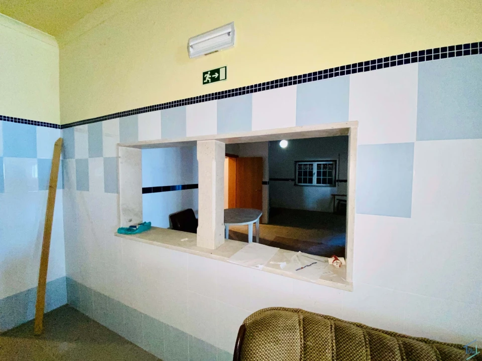 Negócio para Venda em Asseiceira Foto 25