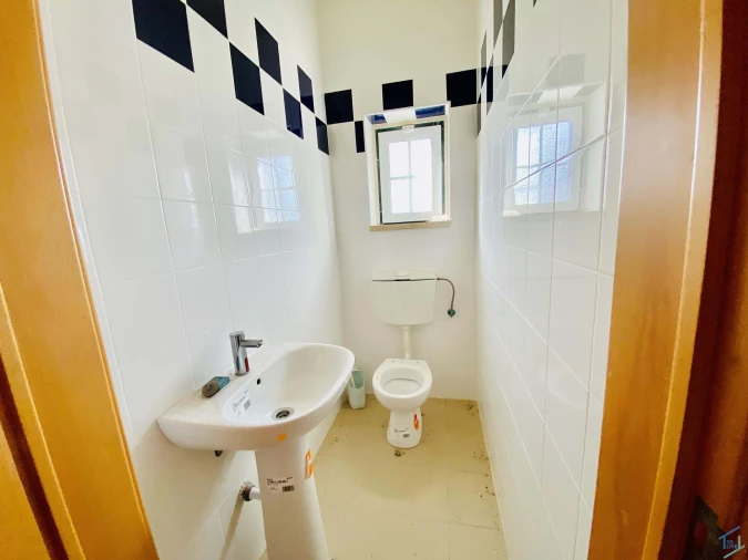 Negócio para Venda em Asseiceira Foto 15