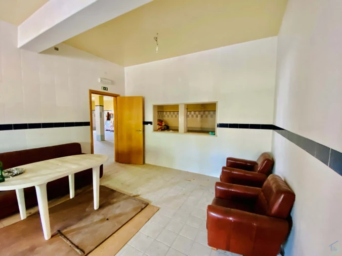 Negócio para Venda em Asseiceira Foto 16